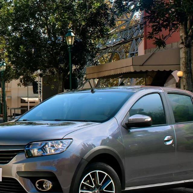 Novo Renault Logan 2021 - Galeria de Fotos