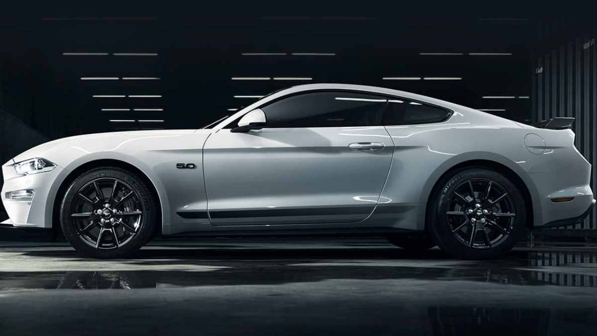 Ford Mustang 2021