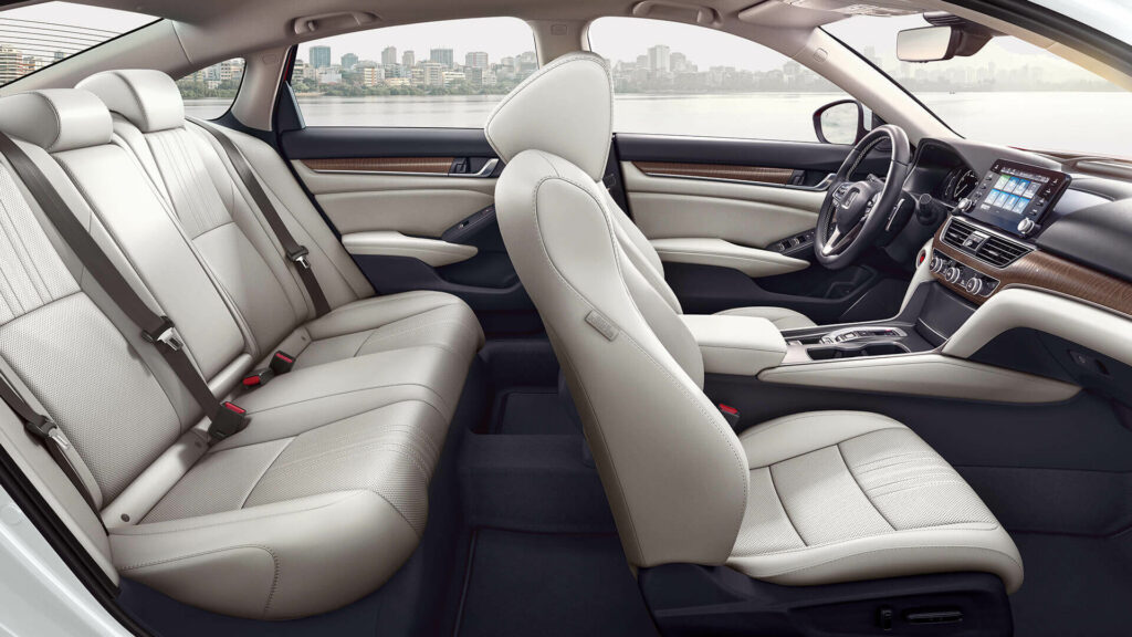 Honda Accord 2021 interior
