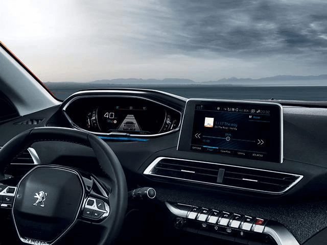 Peugeot 5008 2021 multimídia