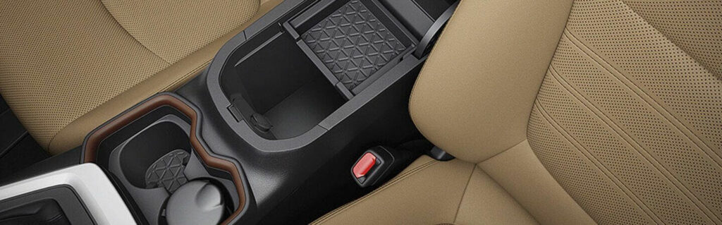Toyota RAV 2021 Console central