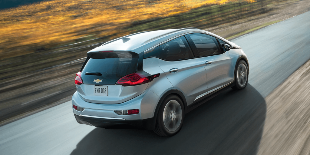 chevrolet bolt 2021 prata lateral