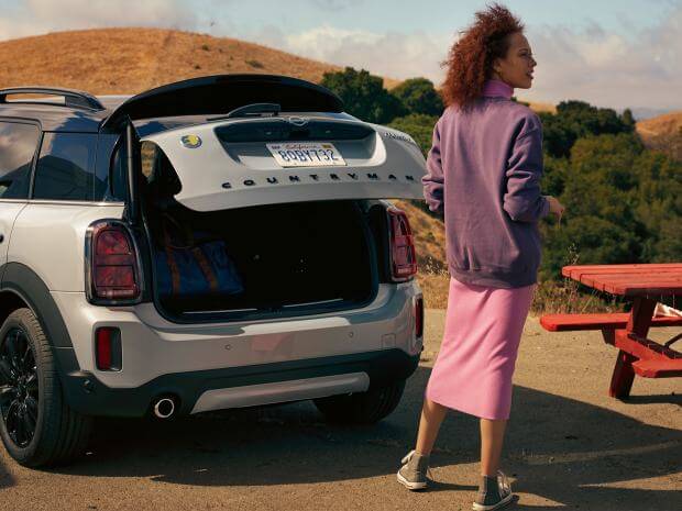 MINI Cooper 2021 SE Countryman ALL4 traseira