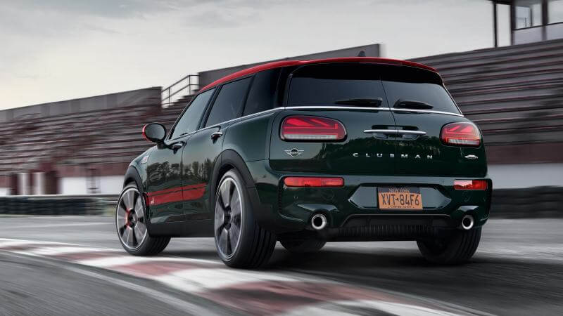 MINI Cooper 2021 John Works traseira