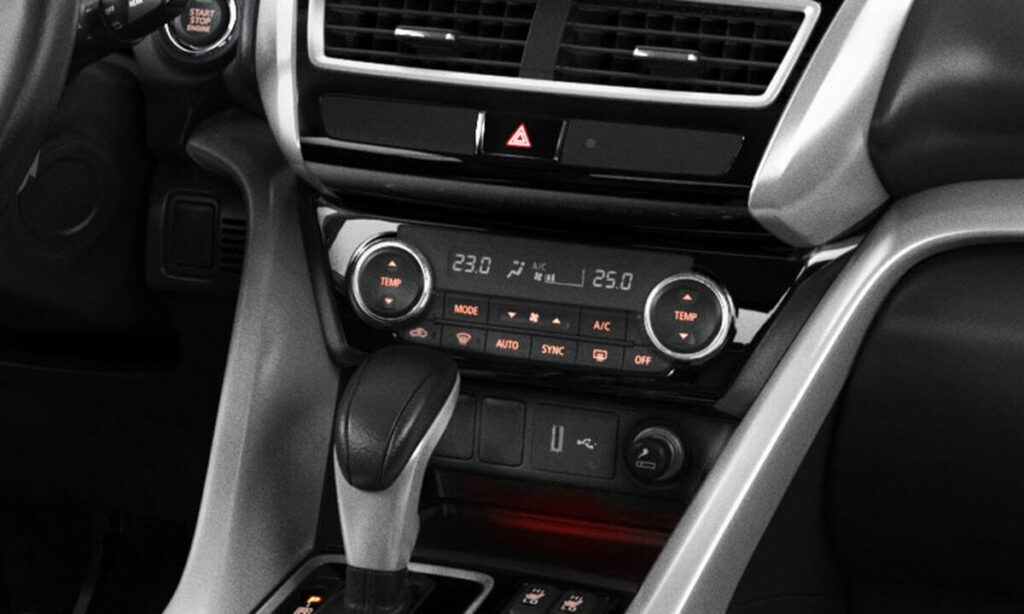 Mitsubishi Eclipse Cross 2021 ar condicionado