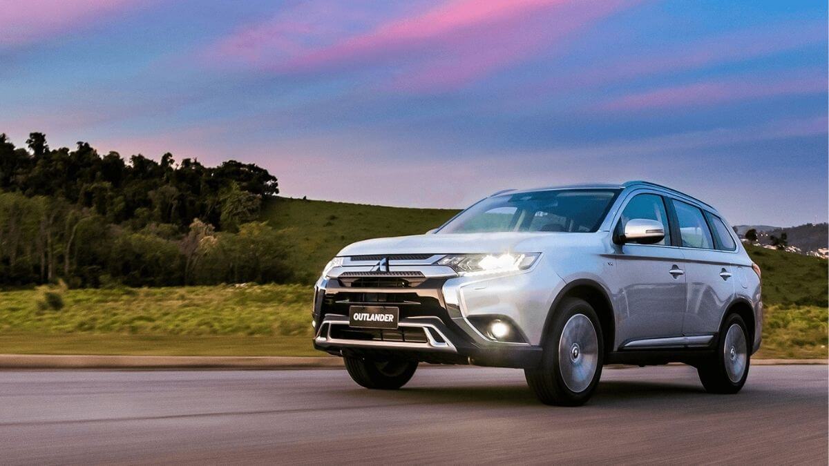 Mitsubishi Outlander 2021