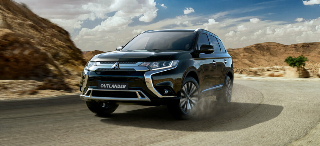 Mitsubishi Outlander 2021 frente esquerda 1