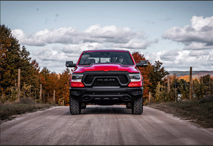 RAM 1500 2021 Frente