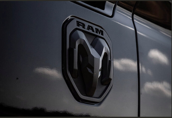 RAM 1500 2021 simbolo