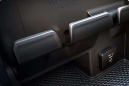 RAM 1500 Carregador por indução