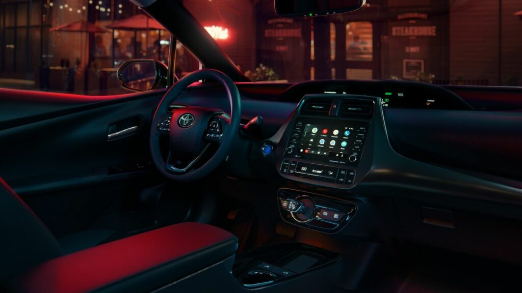 Toyota Prius 2021 painel