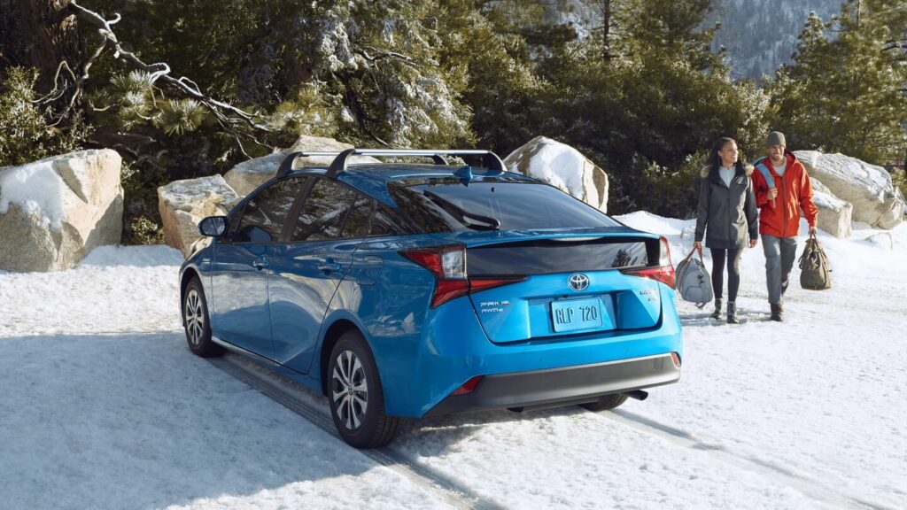 Toyota Prius 2021 traseira