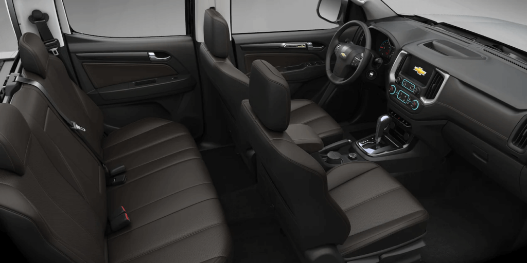Chevrolet S10 2022 Interior
