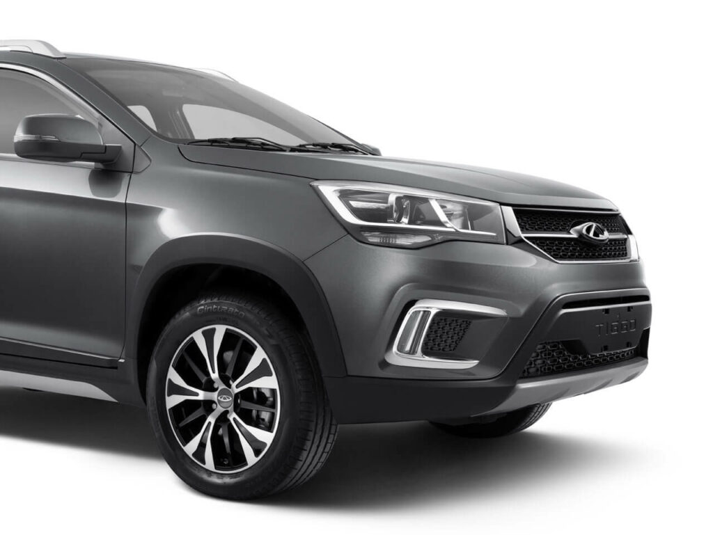 Caoa Chery Tiggo 2 2022 linhas dianteiras