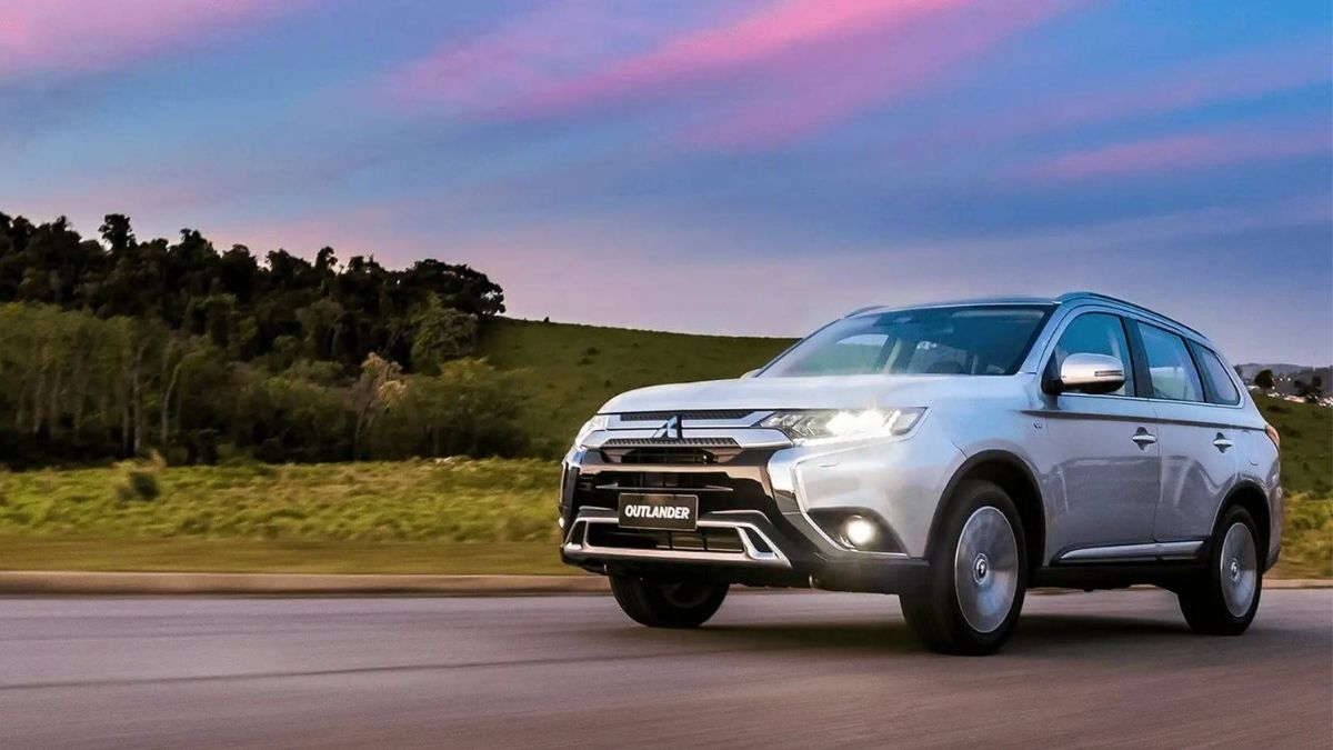 Mitsubishi Outlander 2022