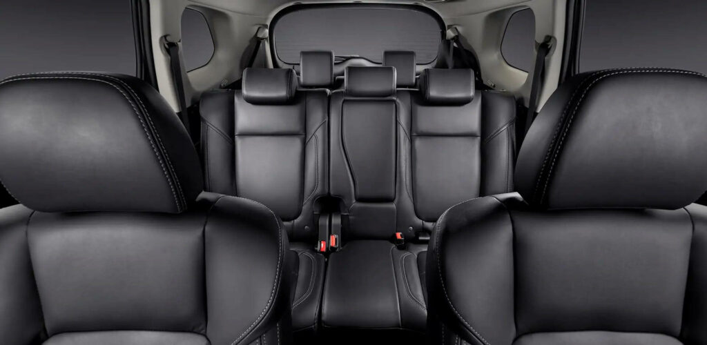 Mitsubishi Outlander 2022 espaço interno