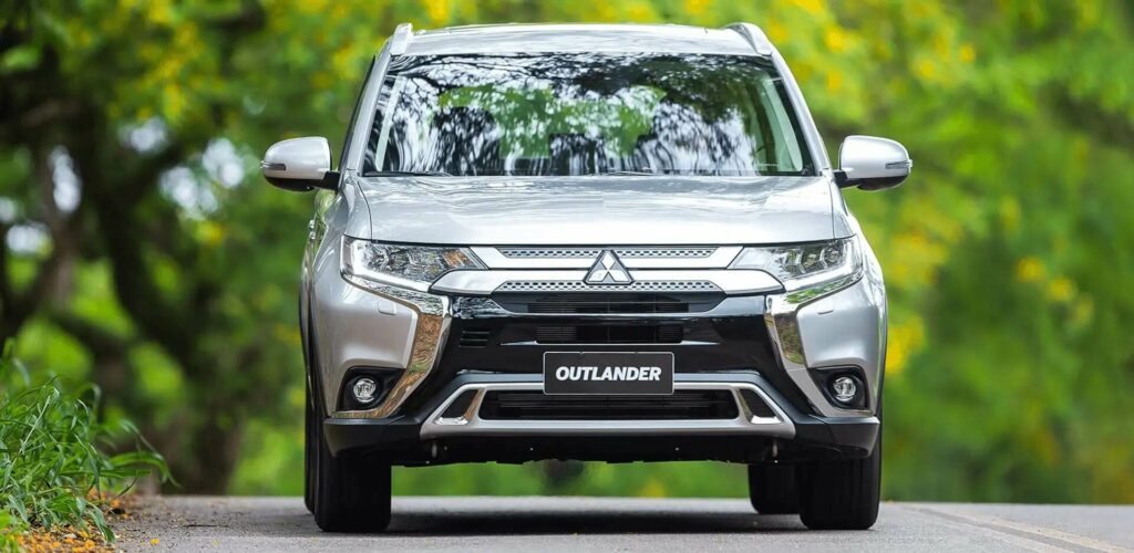 Mitsubishi Outlander 2022 linhas externas