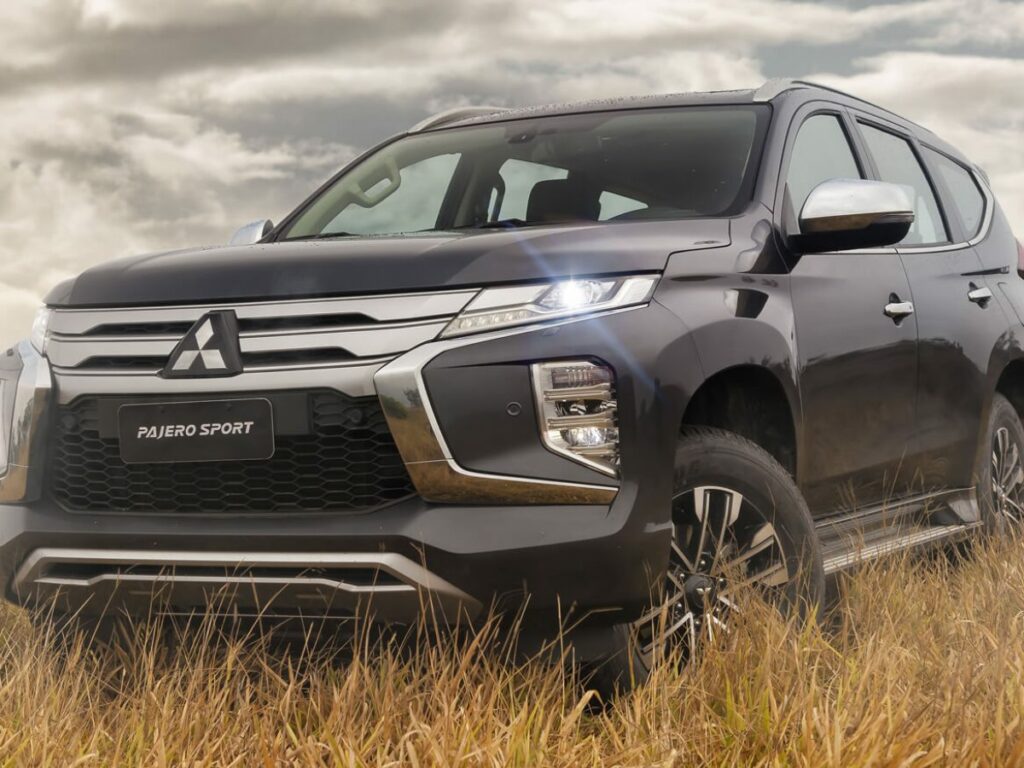 Mitsubishi Pajero 2022 frente