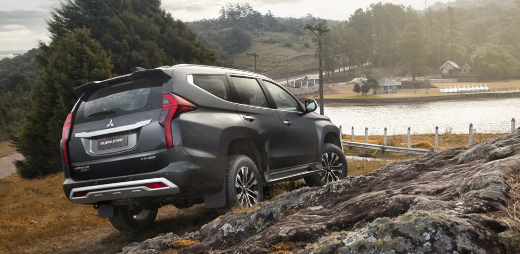 Mitsubishi Pajero 2022