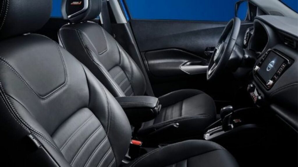 Nissan Kicks 2022 interior e bancos