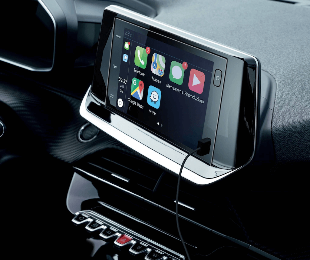 Peugeot 208 2022 conectividade.