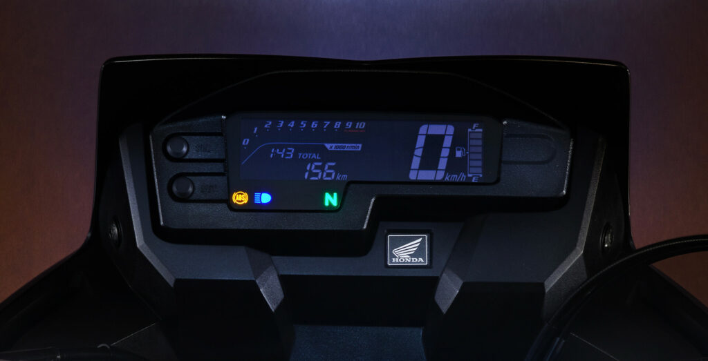Honda XRE 300 2022 painel de instrumentos