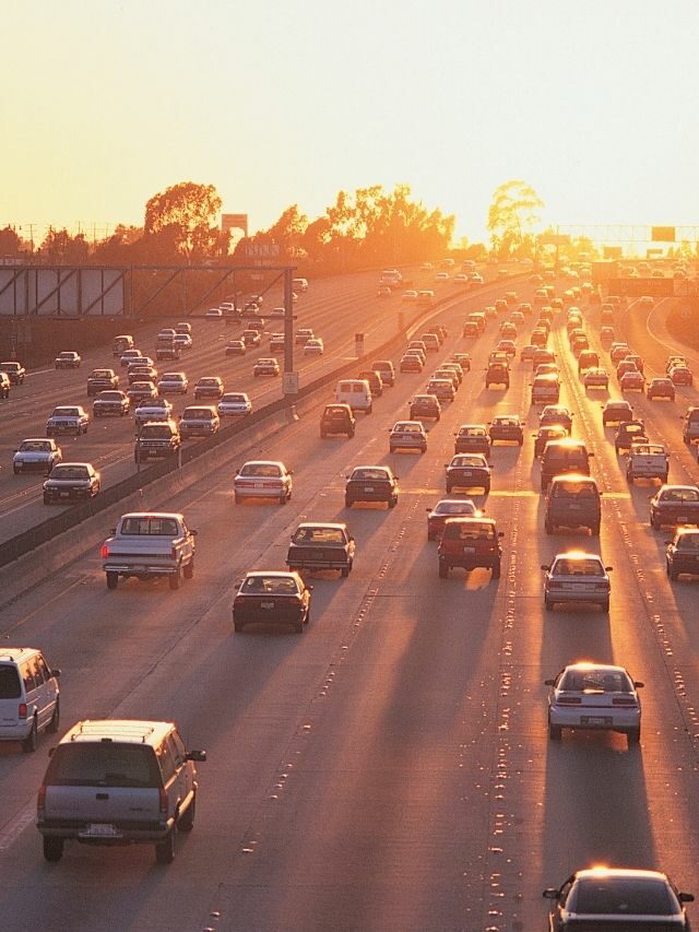 Quais as leis de trânsito mais estranhas do mundo?
