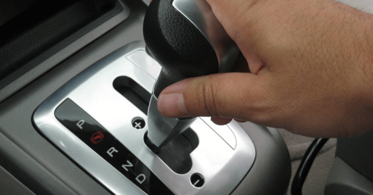 Como dirigir carro automático neutro no cambio automatico