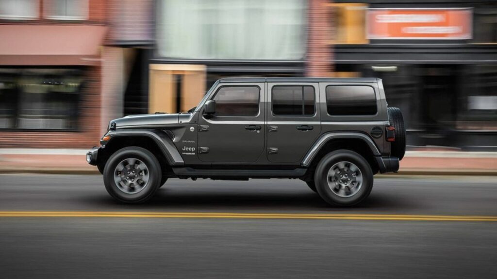 Jeep wrangler 2022 lateral
