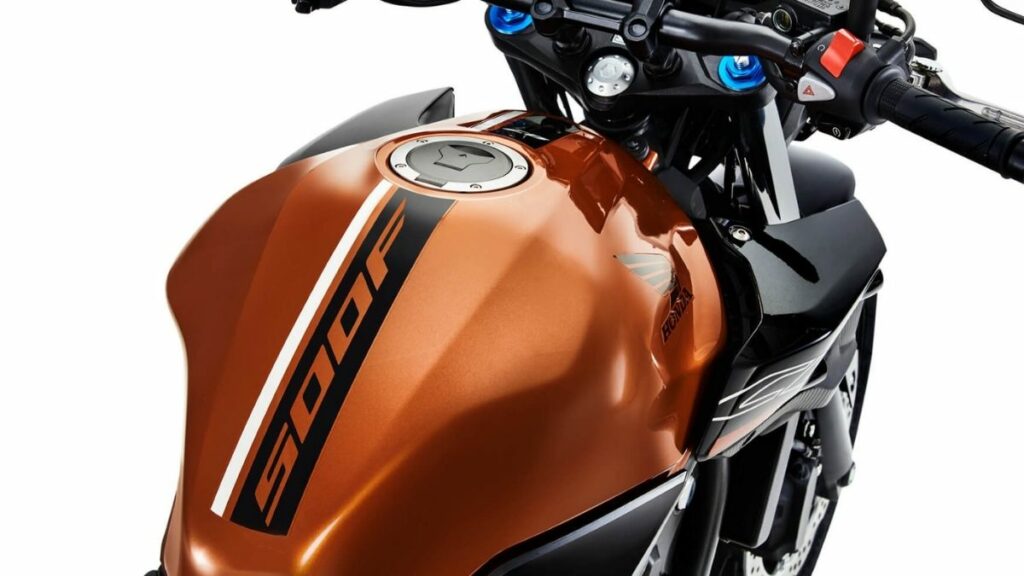 CB 500 F 2022 tanque