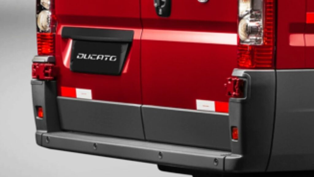 Fiat Ducato 2022 traseira