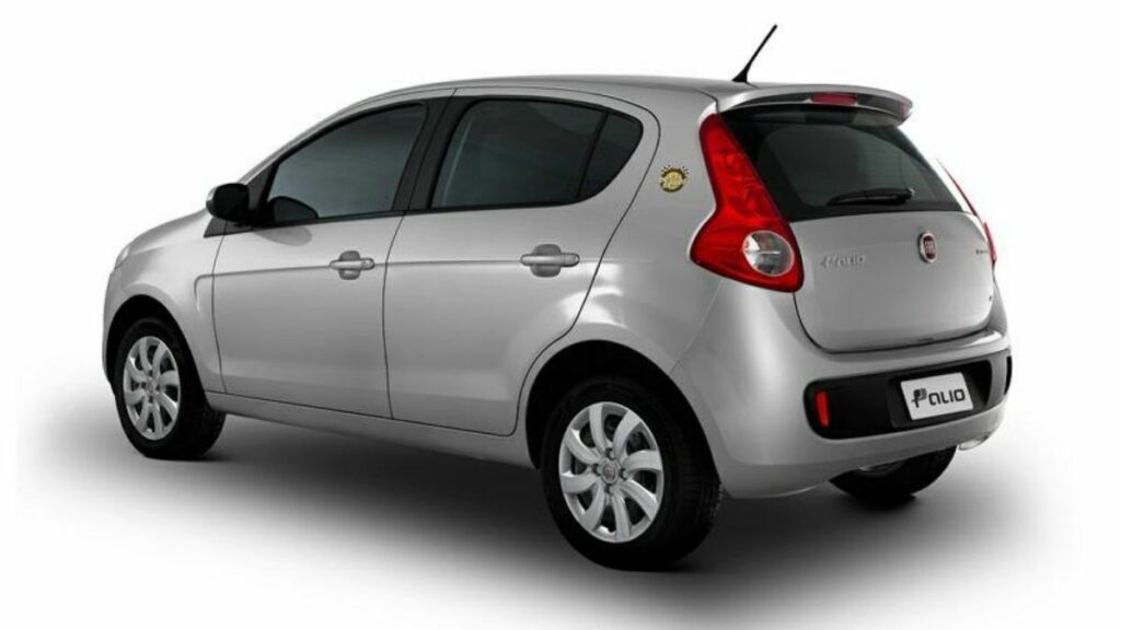 Fiat Palio 2022 traseira