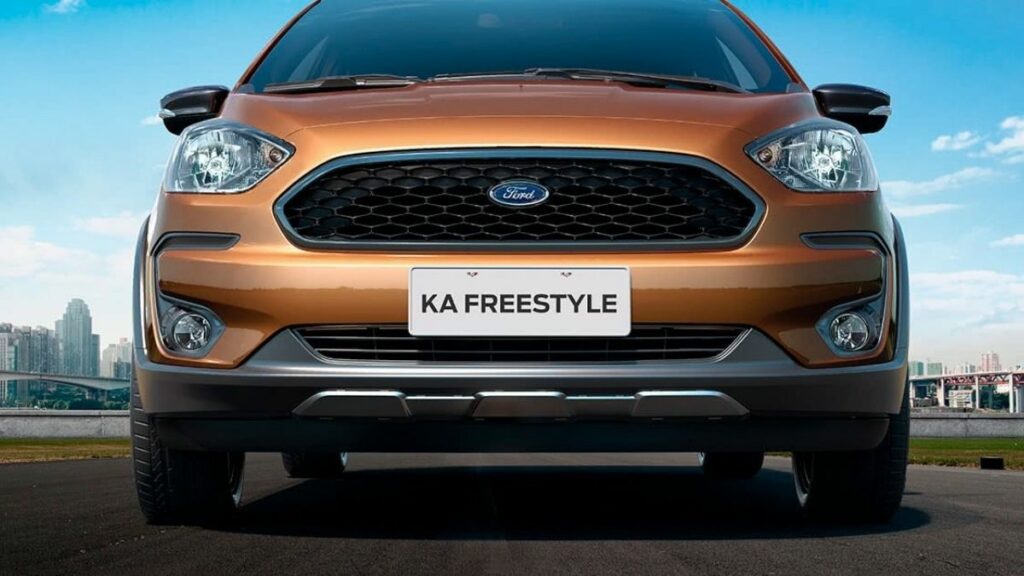 Ford Ka 2022 frente e iluminação