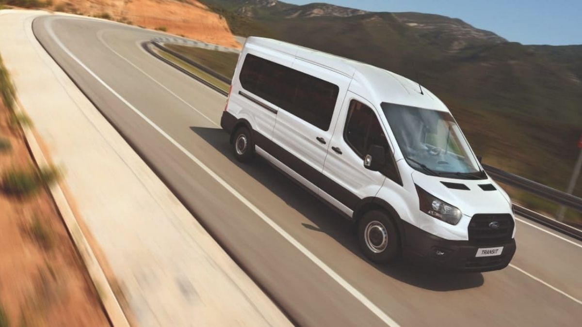 Ford Transit 2022 destaque