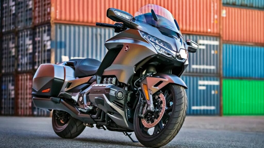 Honda GL 1800 Gold Wing 2022 lateral direita