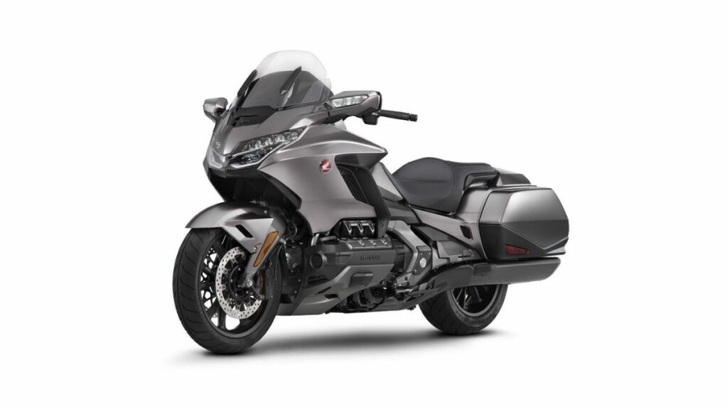 Honda GL 1800 Gold Wing 2022 lateral esquerda