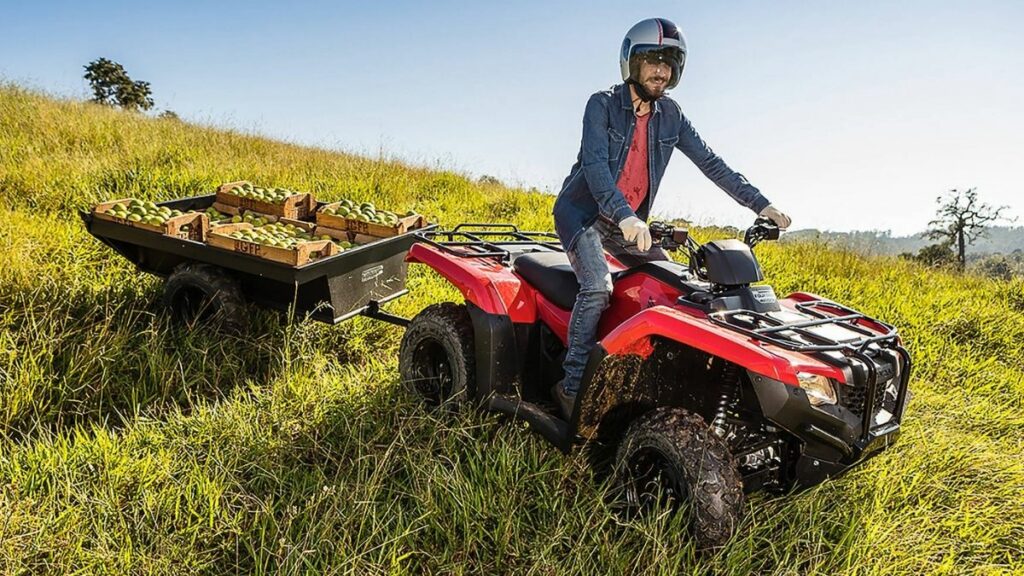 Honda TRX 420 Fourtrax 2022 lateral direita
