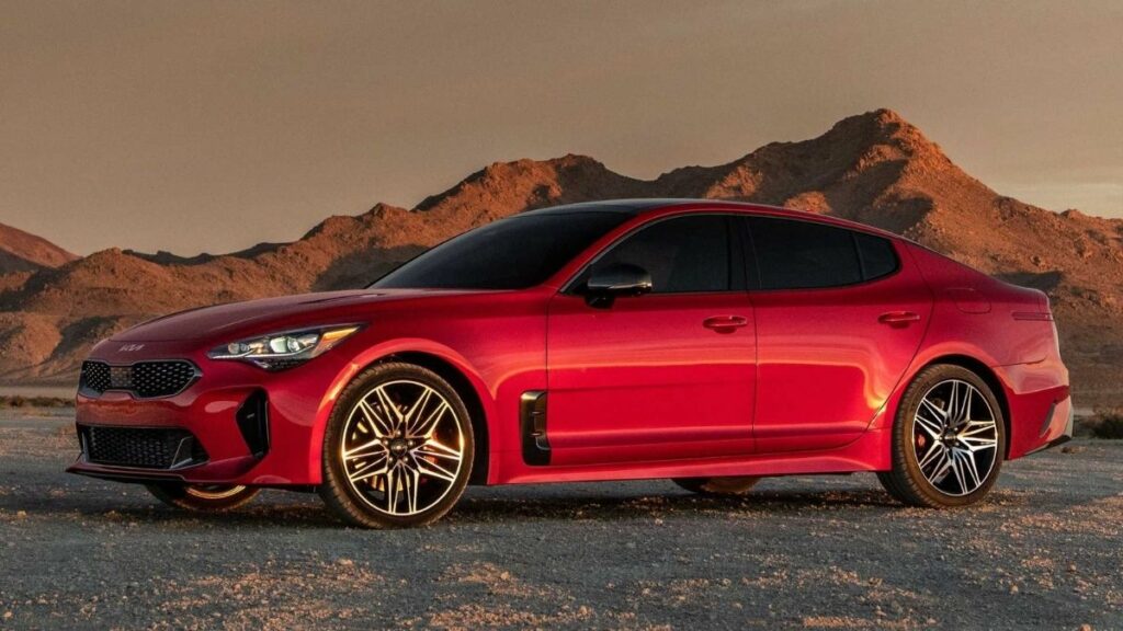 Kia Stinger 2022 lateral