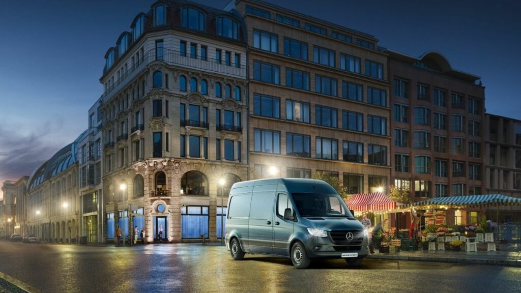 Mercedes-Benz Sprinter 2022 lateral