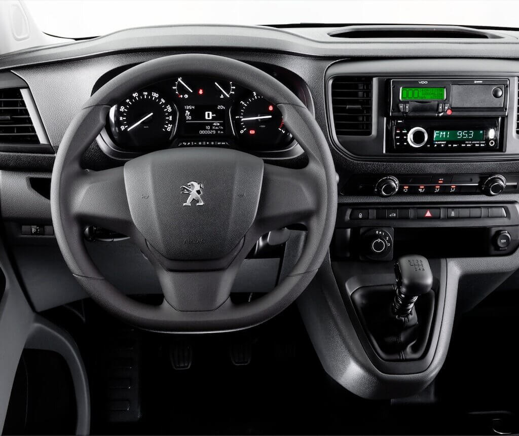 Interior do Peugeot Expert 2022