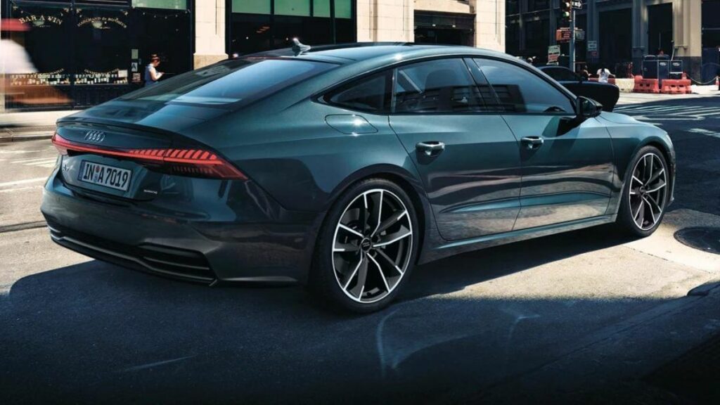 Audi A7 2022 traseira