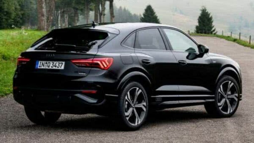 Audi Q3 2022 traseira