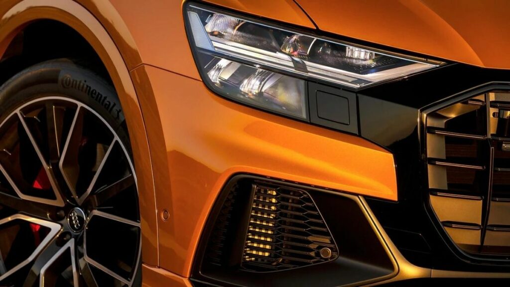 Audi Q8 2022 frente