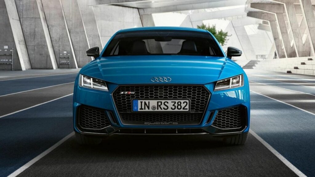 Audi TT 2022 frente
