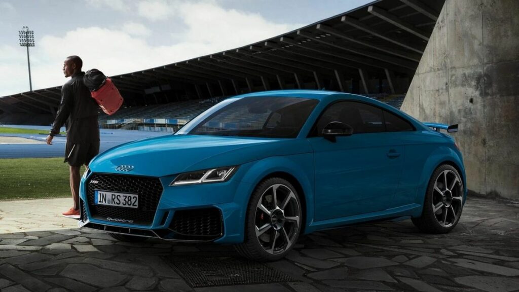 Audi TT 2022 lateral