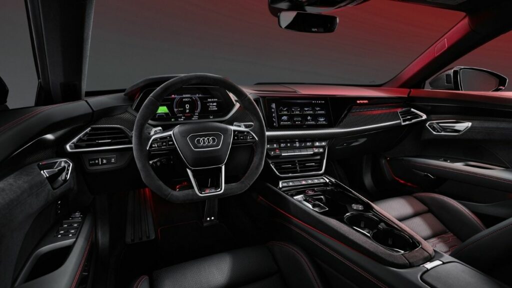 Audi e-tron 2022 interior