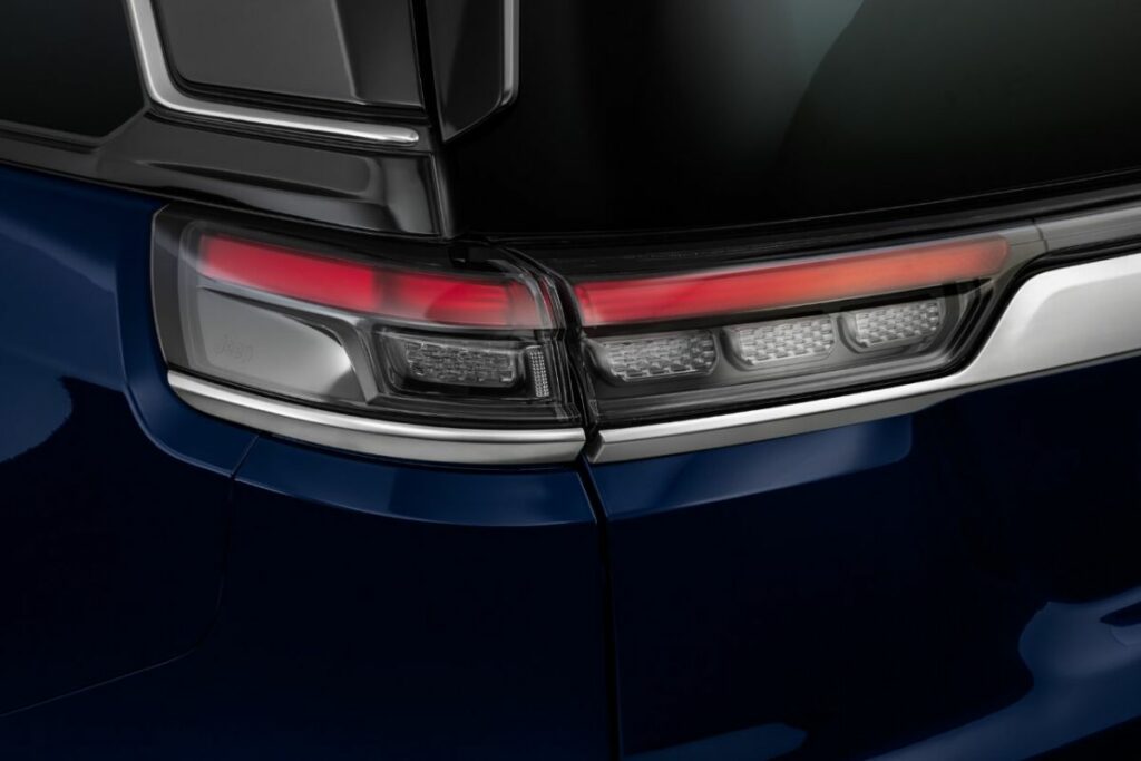 Jeep Commander 2022 lanternas de LED