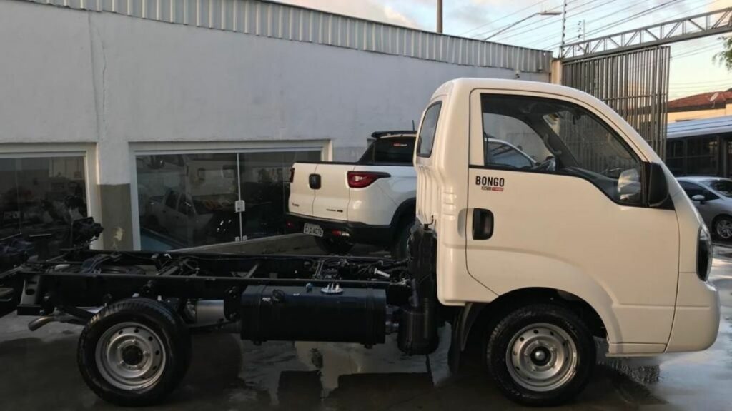 Kia Bongo 2022 traseira