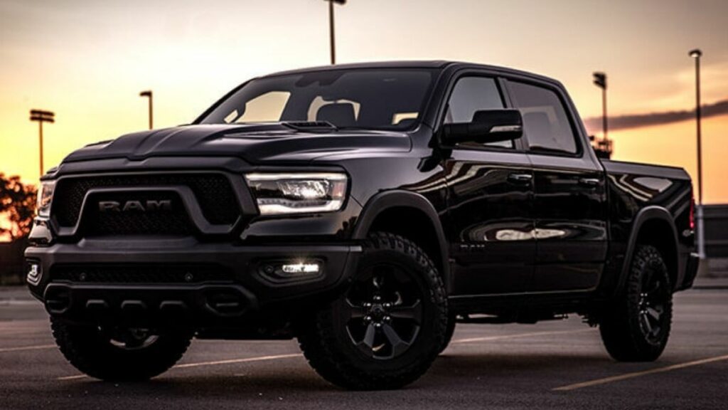 RAM 1500 Rebel 2022 lateral