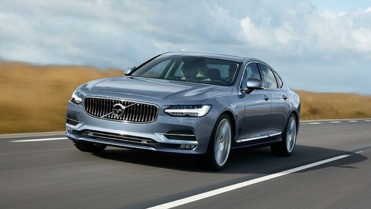 Volvo S90 2022 destaque